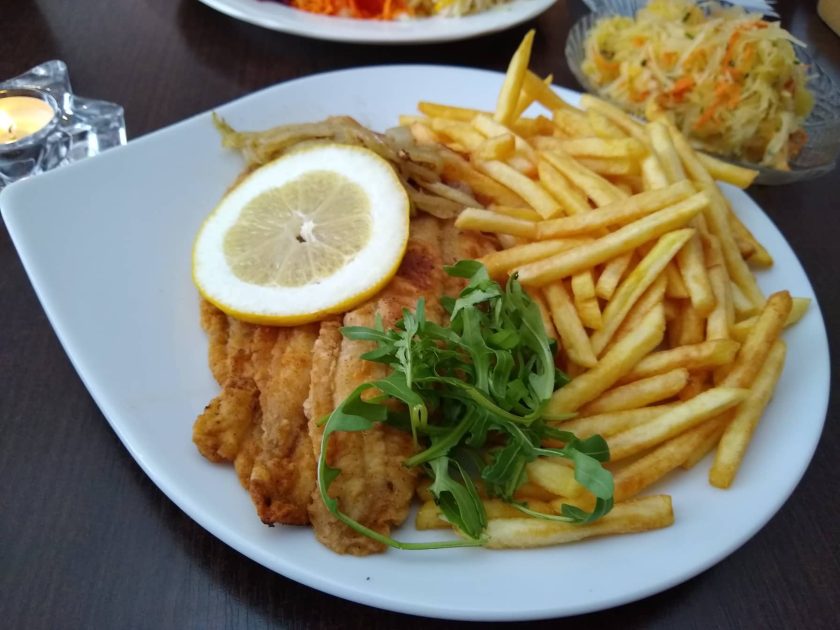 61136368_333411603997878_5142349847986176000_n