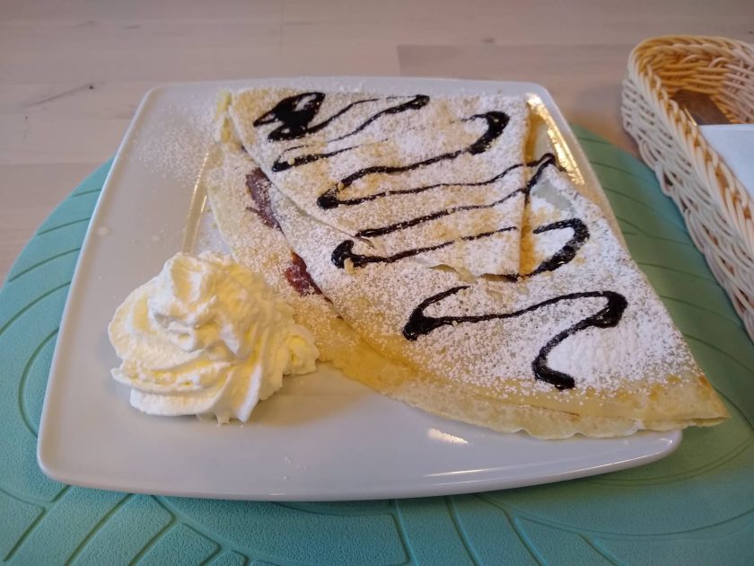 61554497_1269256053221607_212586192363847680_n