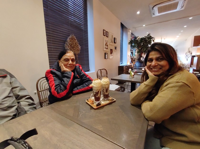 IMG_20230425_172658116_BURST000_COVER_TOP